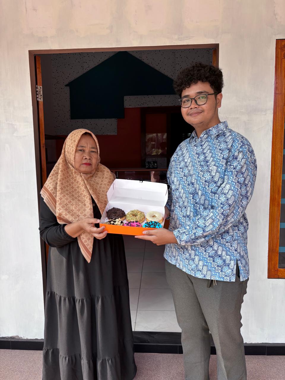 Tim P3H UM Metro Laksanakan Verifikasi Lapangan Produk UMKM Omahan Bakery dalam Proses Pendampingan Sertifikasi Halal Tim P3H UM Metro Laksanakan Verifikasi Lapangan Produk UMKM Omahan Bakery dalam Proses Pendampingan Sertifikasi Halal