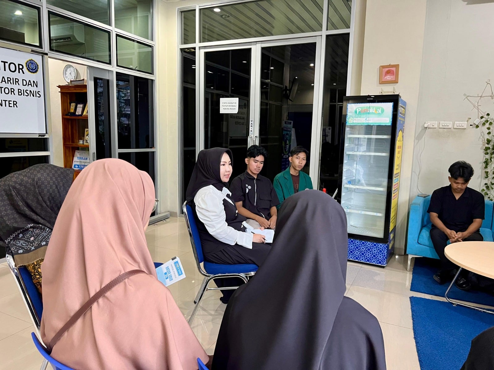 PUSKIB UM Metro Gelar Rapat Persiapan Bazar UMKM 2026 Bersama Panitia Mahasiswa PUSKIB UM Metro Gelar Rapat Persiapan Bazar UMKM 2026 Bersama Panitia Mahasiswa